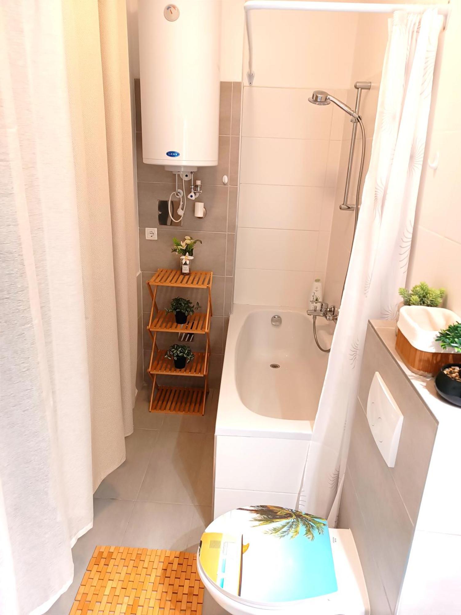 Family Apartments 2 Room'S Muerzzuschlag Zewnętrze zdjęcie